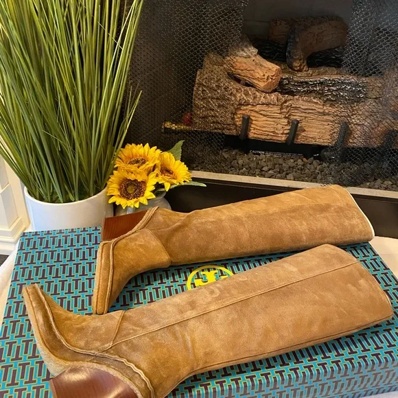 🔥PRICE DROP🔥TORY BURCH LILA HEELED TALL BOOT - Picture 5 of 8